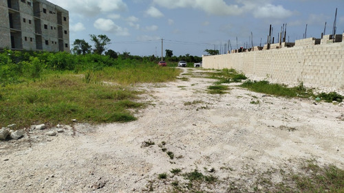 Vendo Finca En El Seibo, 12 Mil Tareas, 2.5 Km De Río, Agua, Luz, Corrales Y Villa