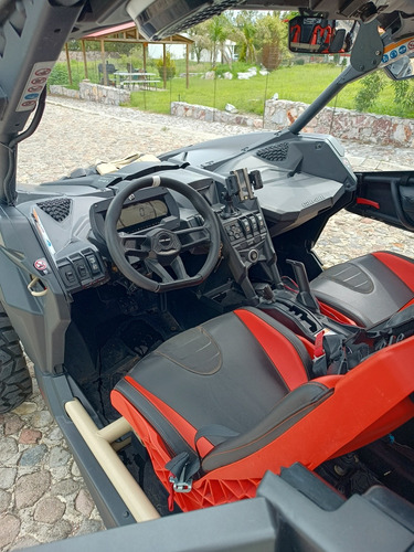 Can Am Maverick X3 Max X Rs