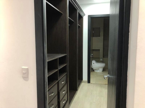 Imagen 9 de 14 de Venta De Apartamento Exclusivo En Ph The Bridge 19-8366