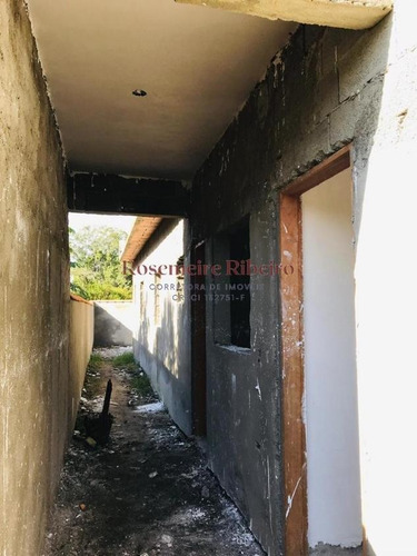 Imagem 3 de 4 de Casa Bairro Gaivotas Itanhaém - Sp Com 2 Quartos E 2 Vagas - 20706