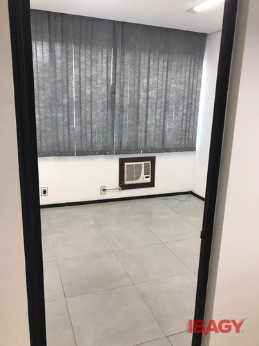 Imagem 13 de 15 de Oportunidade! Salas/conjuntos Em Centro - Florianopolis - L-89047