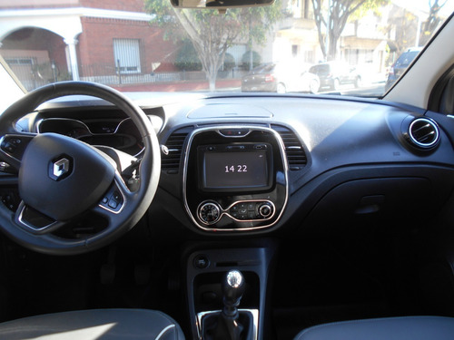 Imagen 8 de 15 de Renault Captur 2.0 Intens-manual-