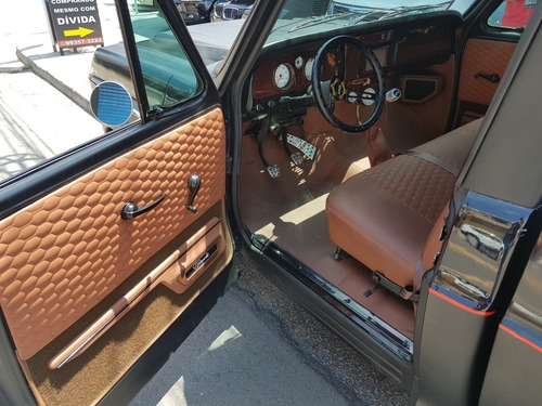 Chevrolet C-10 2.5