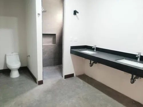Casa En Venta En Colonia Los Cristales, Monterrey, Nuevo León