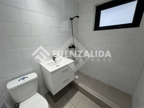 Casa Remodelada En Las Condes