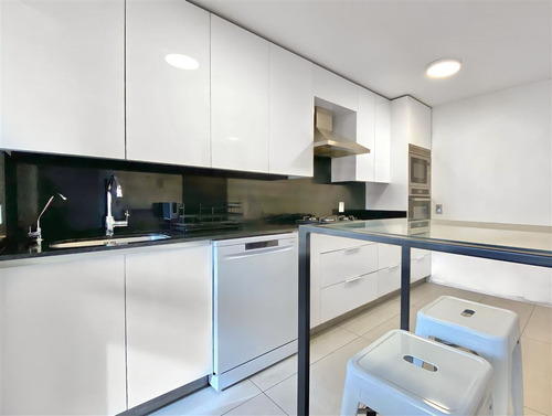 Penthouse Dúplex :luis Pasteur/alianza Francesa