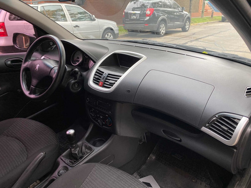 Peugeot 207 2013 1.4 Active 75cv 5 Puertas Unico Dueño