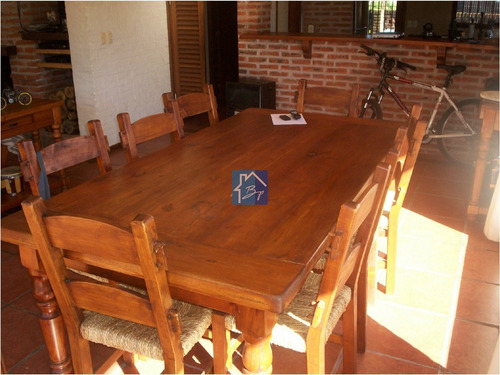 Casa En Punta Del Este, Pinares- Ref: 1077