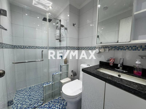 Apartamento En Venta En Urbanización Base Aragua