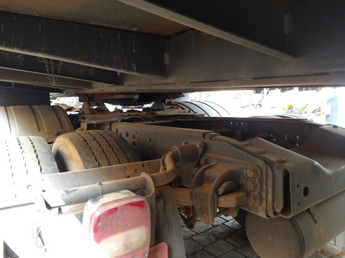 Volkswagen Constellation 25.420
