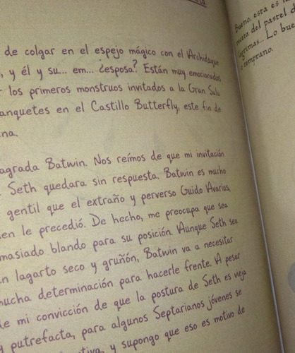 Imagen 3 de 7 de Star Vs Las Fuerzas Del Mal Libro De Hechizos En Español