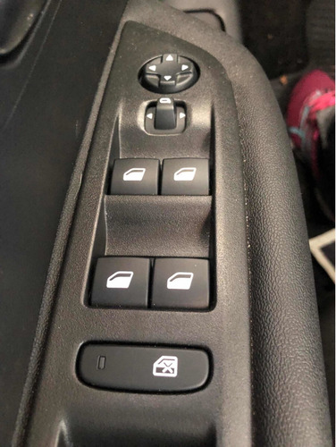 Imagen 9 de 15 de Peugeot 208 2021 1.6l Feline Tiptronic
