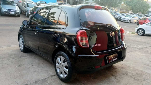 Nissan March 1.6 Mecânico Flex 2013/2014 Único Dono