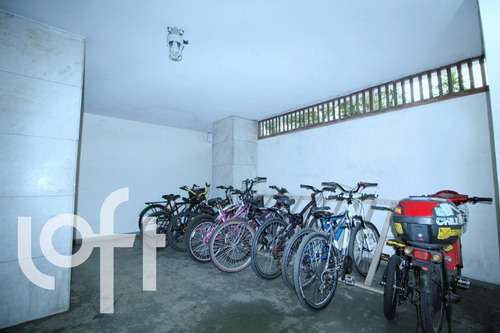 Imagem 27 de 30 de Apto Flamengo | 3 Quartos | 98 M² | Cond: R$2000.00 | 1 Vaga - 1j34tci