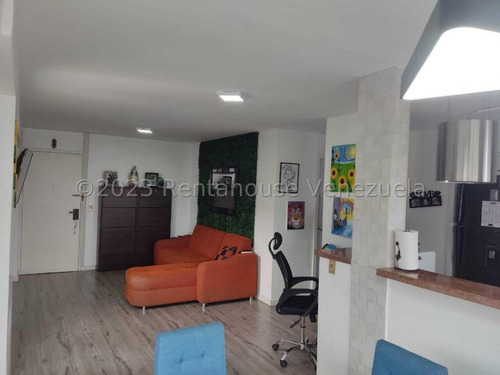 Imagen 6 de 25 de Apartamento Remodelado En Venta En Santa Monica Caracas