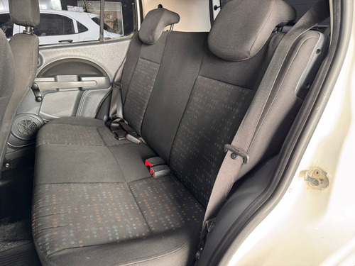 Fiat Uno 1.4 WAY SEGURIDAD 5P L10