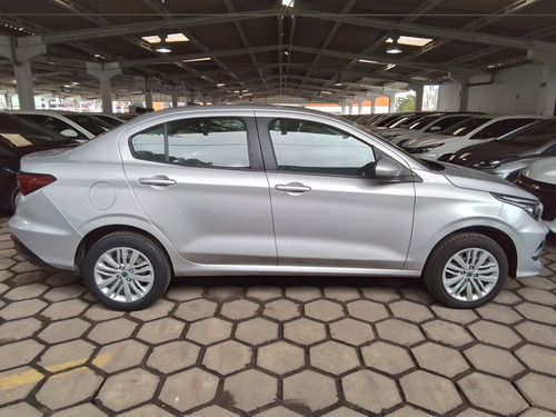 Fiat Cronos 1.0 FIREFLY FLEX DRIVE MANUAL
