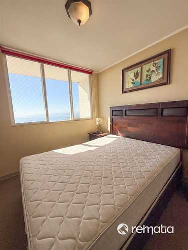 Depto Liquidacion En Venta De 3 Dorm Y 1 Esta. En Valparaíso