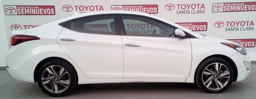 Imagen 3 de 15 de Hyundai Elantra 2015 1.8 Limited Tech At