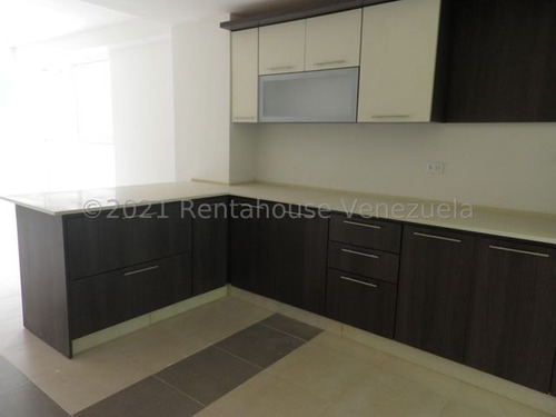 Imagen 5 de 14 de Gustavo Zavala Rentahouse 22-5568