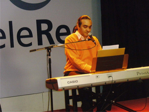 Imagen 4 de 10 de Clases De Canto Y/o Piano Online (y Tambien Presencial)