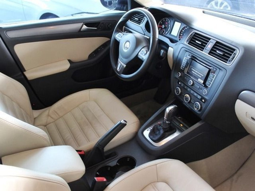 Volkswagen Jetta Highline Tiptronic 2.0 Tsi
