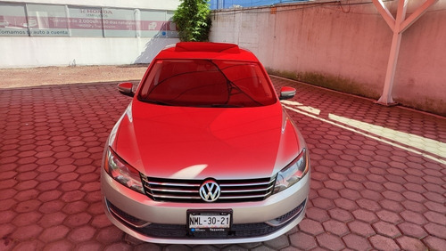 Imagen 8 de 15 de Volkswagen Passat 2013 2.5 Sportline At