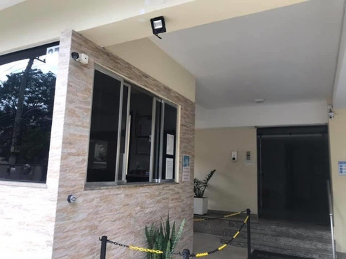 Apartamento À Venda Na Rua Vítor Meireles, Riachuelo, Rio De Janeiro - Rj - Liv-10219