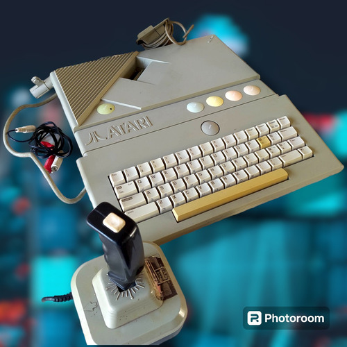 Atari Xe System (Usado)