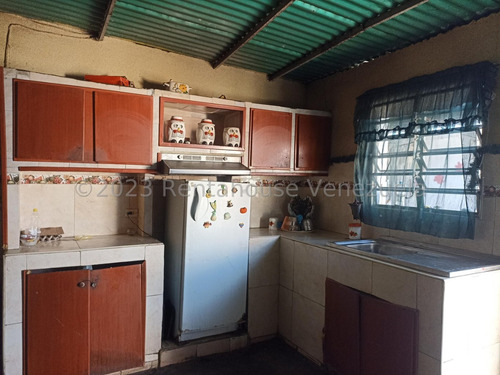 Casa En Venta Ubicada En Parque Resd Santa Rita Db 24-8240