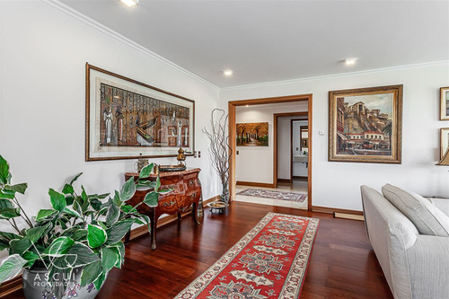 Condominio Exclusivo Con Vista Privilegiada. Buena Ubicación