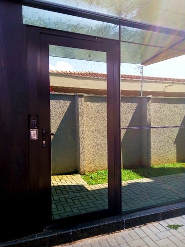 Imagem 3 de 14 de Kitinet Para Alugar - 00376.036