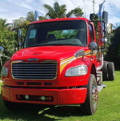 Imagen 2 de 15 de Freightliner M2 Rabon 2006 Chasis Cabina