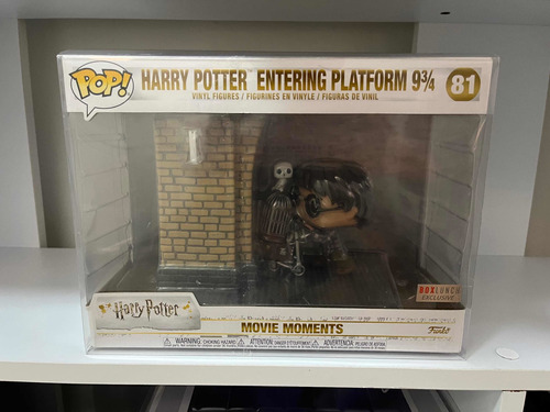 Harry Potter Entering Platform 9 3/4 Funko Pop Movie Moments