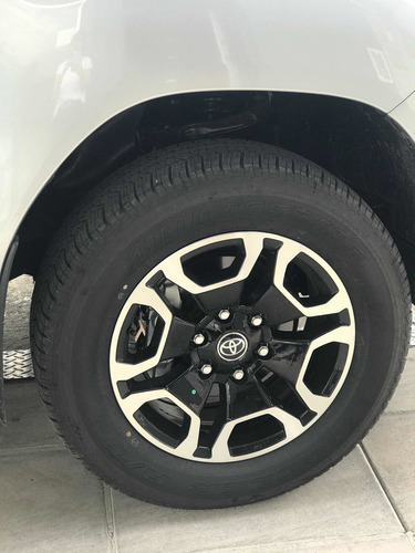 Toyota Hilux Srx 4x4 At 2021 - Automotores Rosales