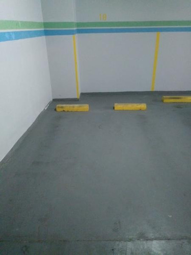Imagen 2 de 3 de Cochera - Villa Del Parque