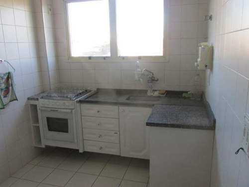 Imagem 3 de 10 de Apartamento 2 Dorms 75m2 Sacada 2 Vagas Cobertas Região Vila Galvão . 299 Mil . Aceita Veículo No Negócio . Consulte Perfil Desejado - Ap0128