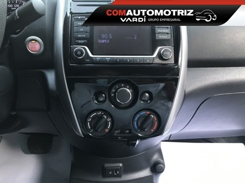 Nissan Versa Advance Id 39539 Modelo 2018