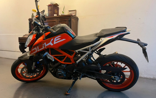 Ktm Duke 390 Con Accesorios Año 2021