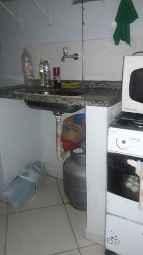 Prédio Inteiro À Venda Na Avenida Teixeira E Souza, Centro, Cabo Frio - Rj - Liv-10405