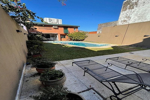 Imagen 3 de 30 de Excelente Casa Desarrollada En 3 Plantas | Muy Buena Ubicación