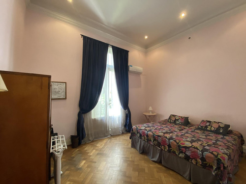 Venta Piso Departamento 5 Ambientes Con Dependencias En Recoleta