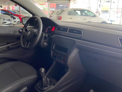 Volkswagen Voyage Volkswagen Voyage 1.0 MPI (Flex)