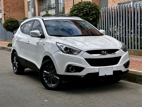 Hyundai TUCSON IX-35 2.0 Style