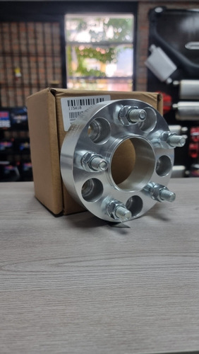Imagen 5 de 5 de Separadores Espaciador Jeep Gran Cherokee Wk2 2011+