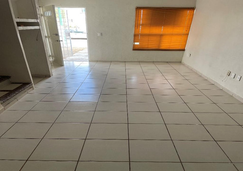 Imagen 2 de 15 de Brisas Del Pedregal Ampliada
