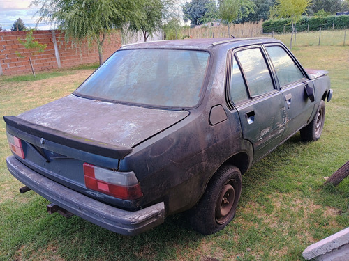 Renault 18 Gtx, Vendo Casco Sin Motor. Soy Titular
