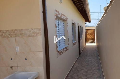 Imagem 8 de 11 de Casa Com Piscina No Balneário Tupy, Em Itanhaém Ca224-f