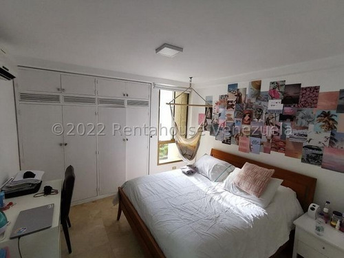 Imagen 20 de 22 de Mls. #22-22192 Hermoso Apartamento,espacioso, Con Claridad Natural Que Hace Sentir Un Hogar Cálido Y De Confort , Pisos De Mármol , Cocina Actualizada. Afm.