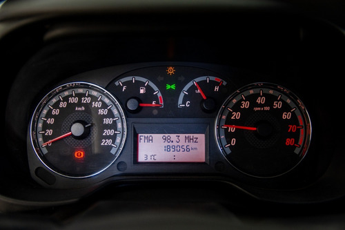 Fiat Punto Elx 1.4 Taraborelli Usado